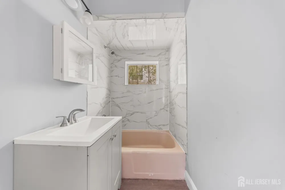 704-706 Park Avenue Elizabeth, NJ 07208