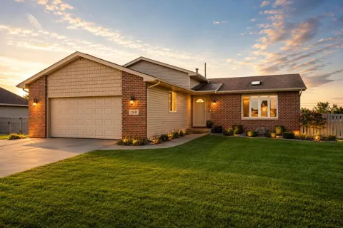 12641 W 108th Place