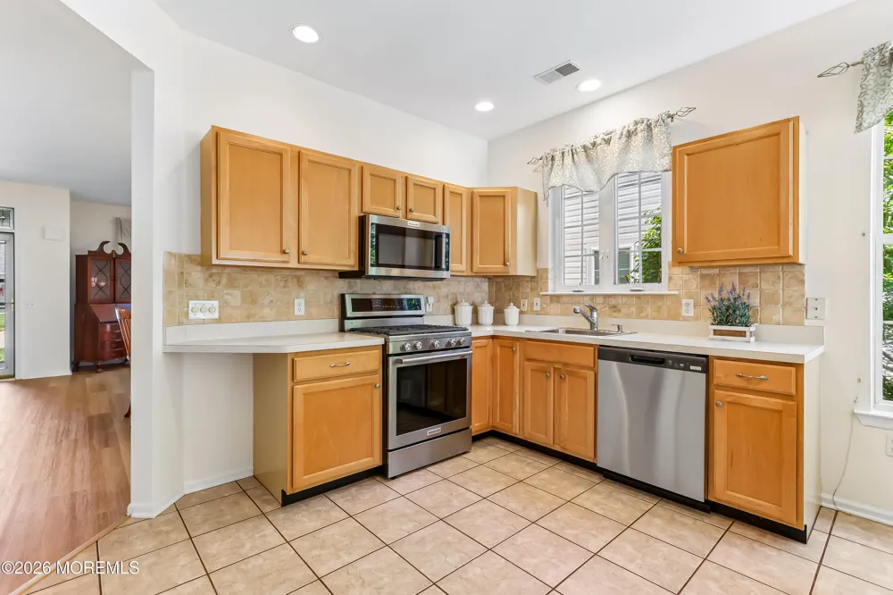 24 Morning Glory Court Brick, NJ 08724