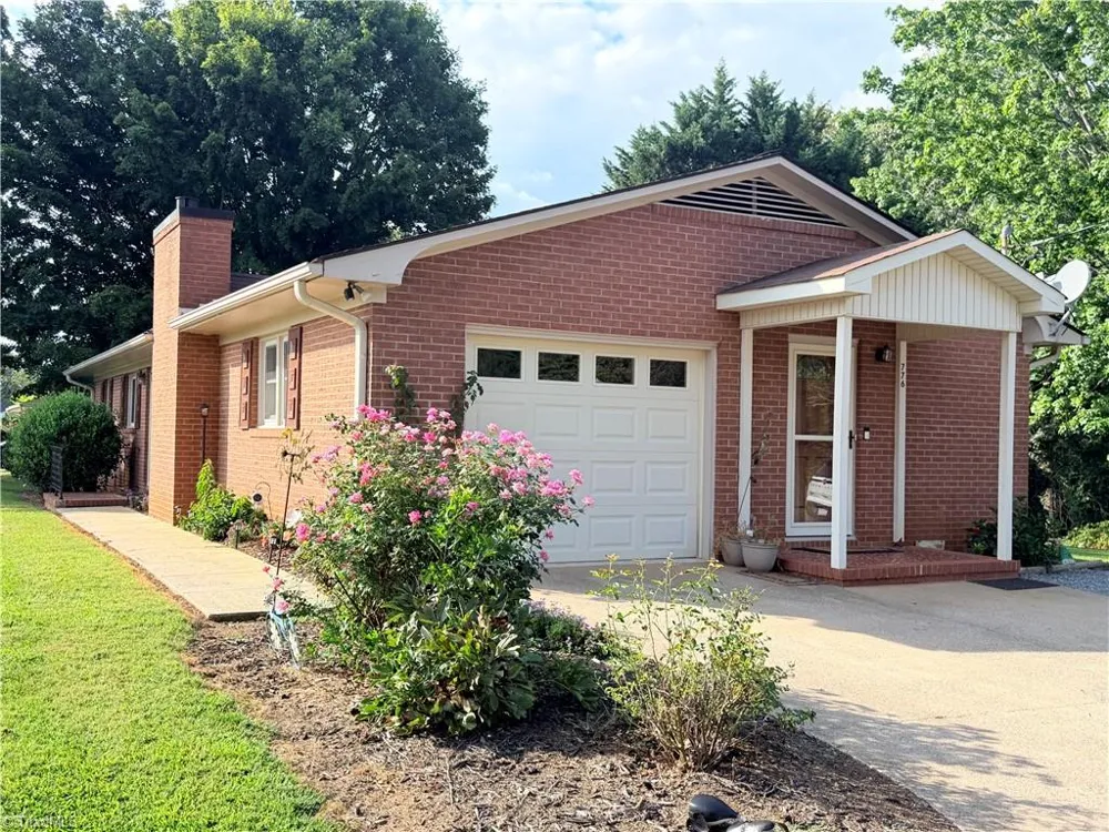 776 Country Club Drive State Road, NC 28676