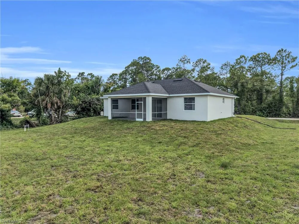 1102 Cortez Avenue Lehigh Acres, FL 33972