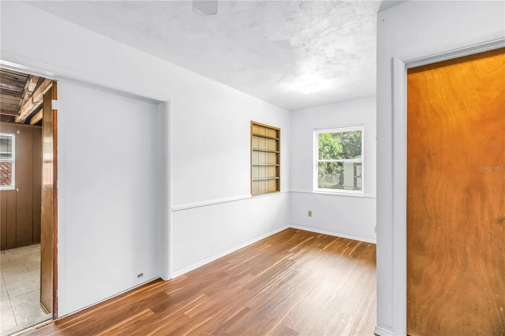 8068 28TH AVENUE St Petersburg, FL 33710