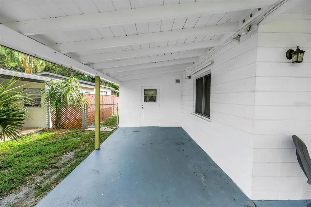 8068 28TH AVENUE St Petersburg, FL 33710