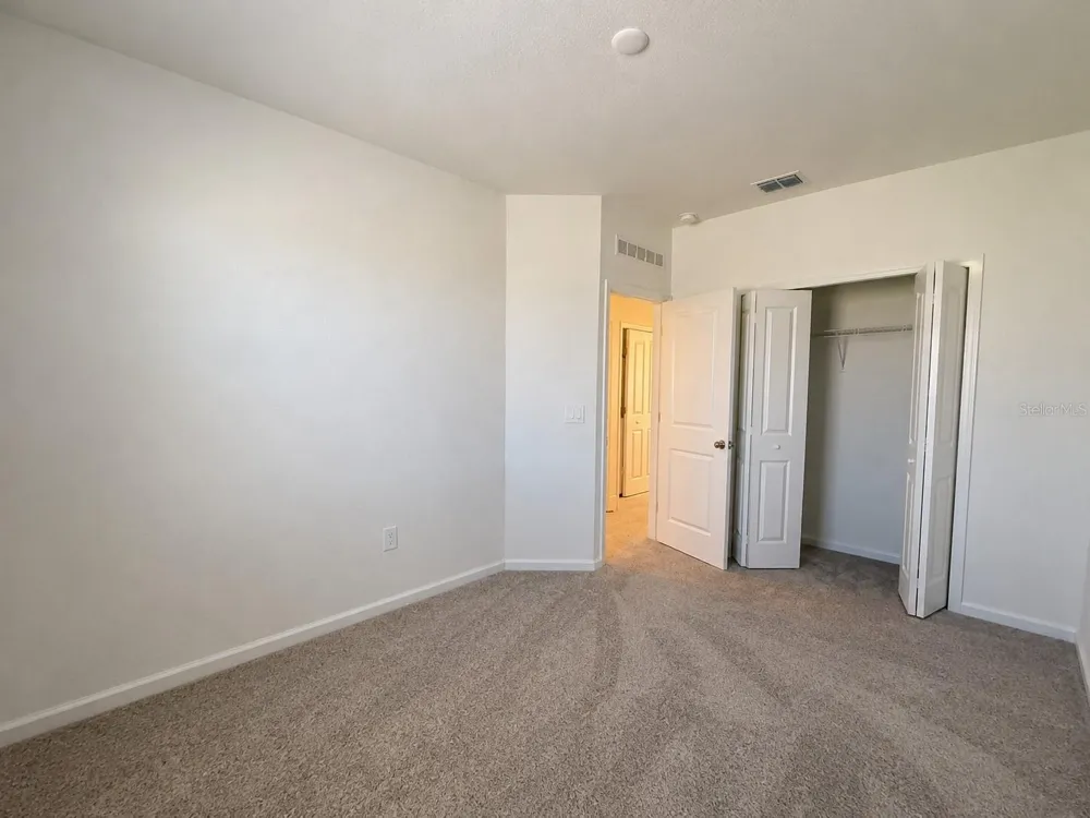 5836 ENERGY WAY Clermont, FL 34714