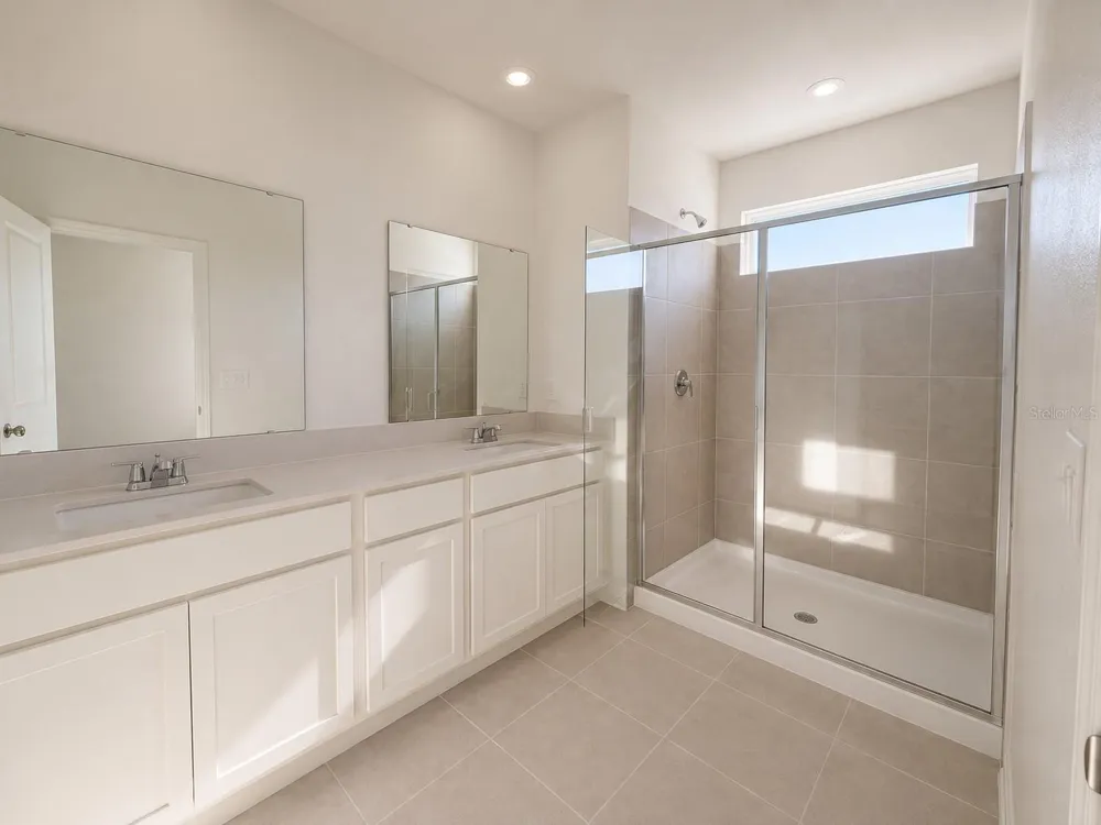 5836 ENERGY WAY Clermont, FL 34714