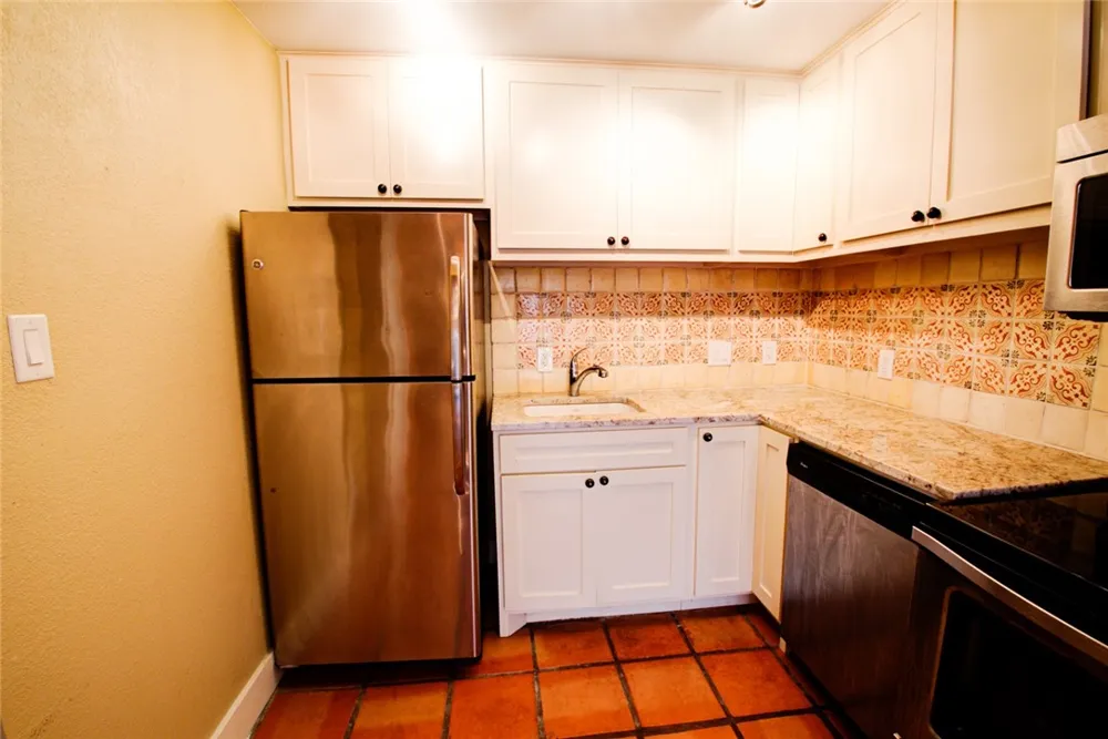 1306 Norwalk Lane #304 Austin, TX 78703