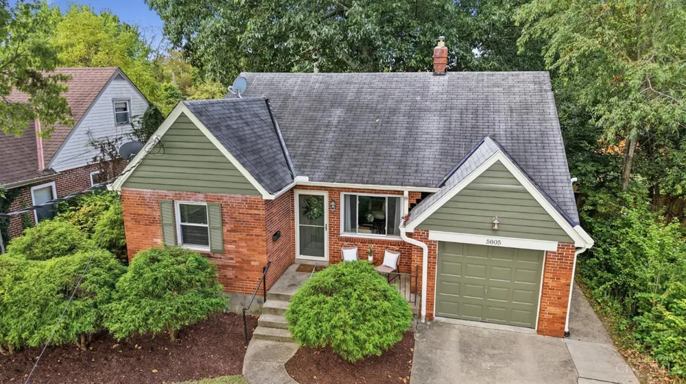 5805 Valley View Avenue Cincinnati, OH 45213