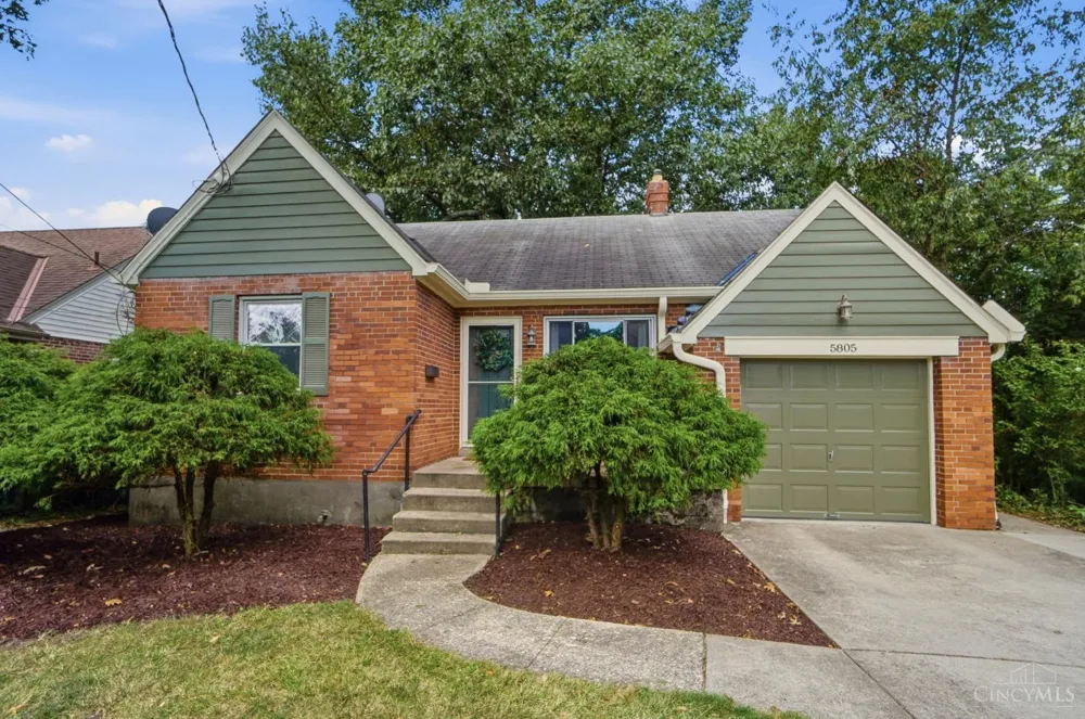 5805 Valley View Avenue Cincinnati, OH 45213