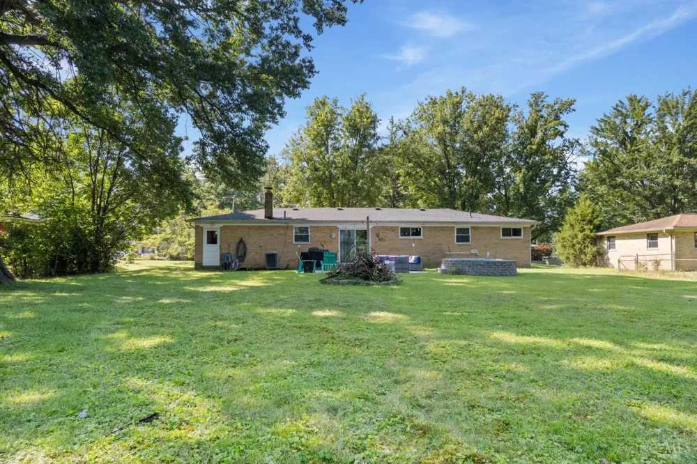 1178 Deblin Drive Miami, OH 45150
