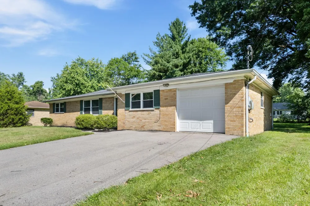 1178 Deblin Drive Miami, OH 45150