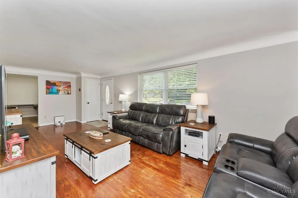 1178 Deblin Drive Miami, OH 45150