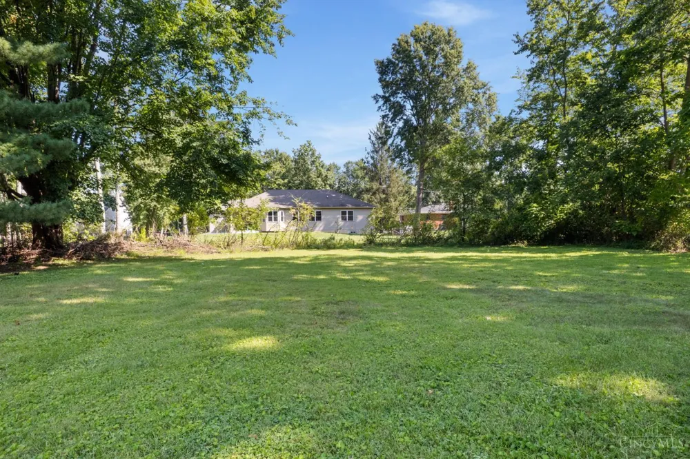 1178 Deblin Drive Miami, OH 45150
