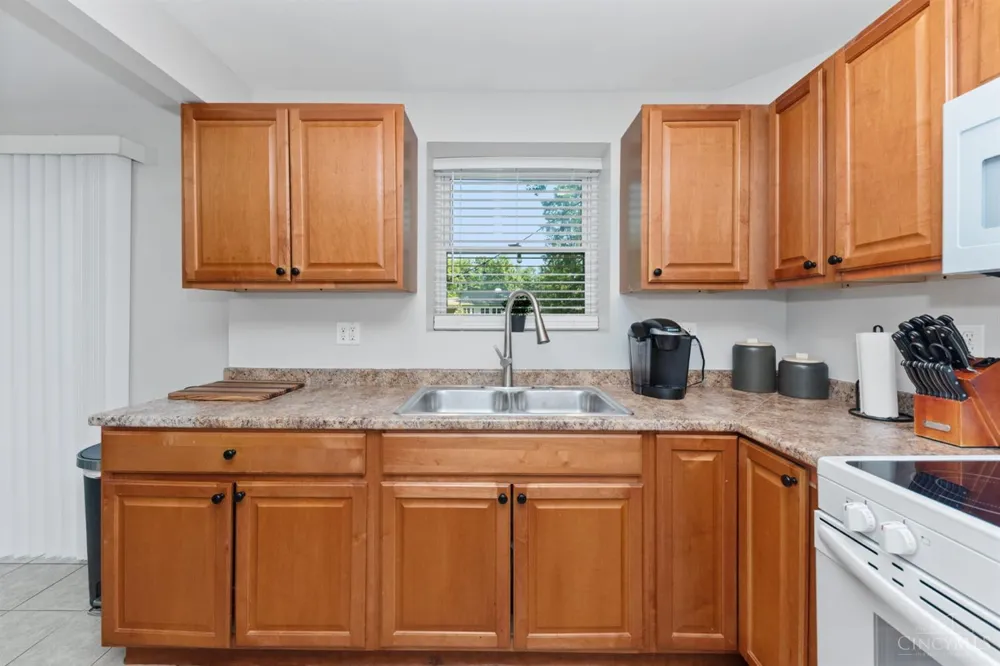 1178 Deblin Drive Miami, OH 45150