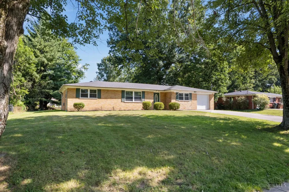 1178 Deblin Drive Miami, OH 45150