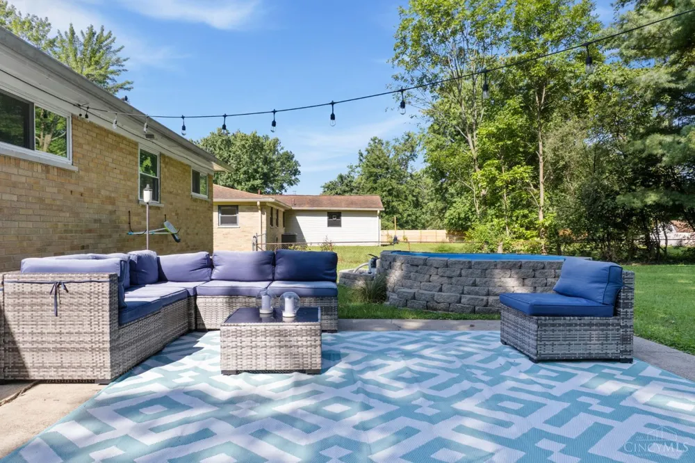 1178 Deblin Drive Miami, OH 45150
