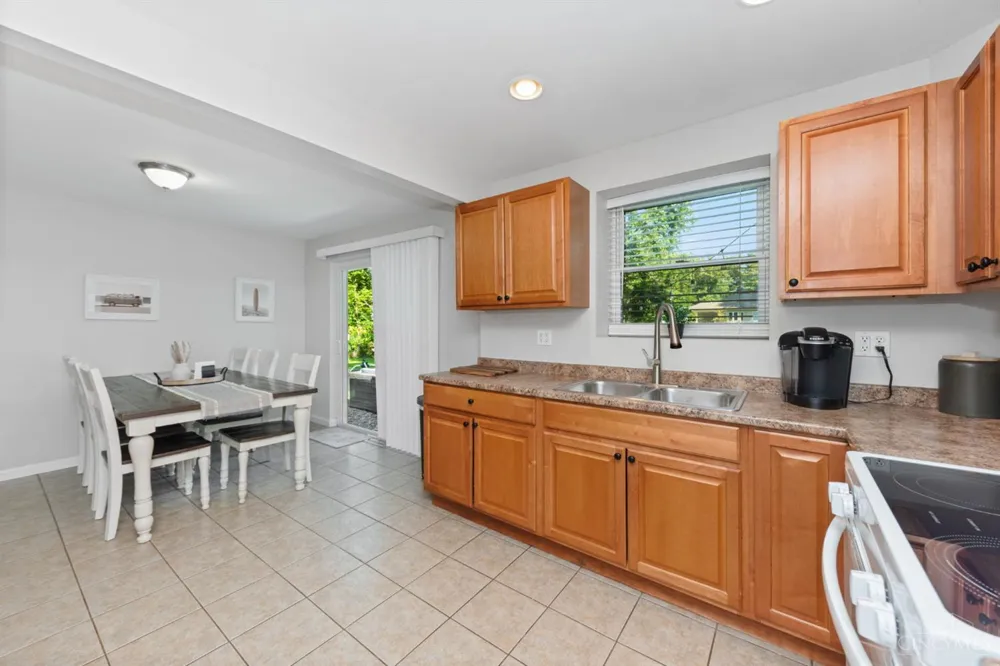 1178 Deblin Drive Miami, OH 45150