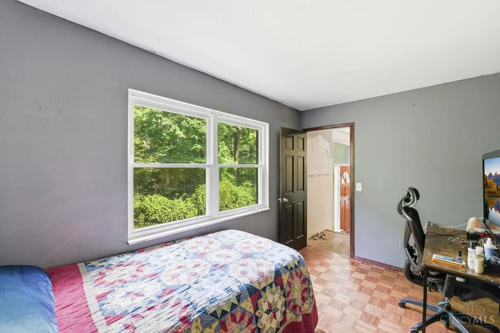 1769 Acreview Drive Springfield, OH 45240