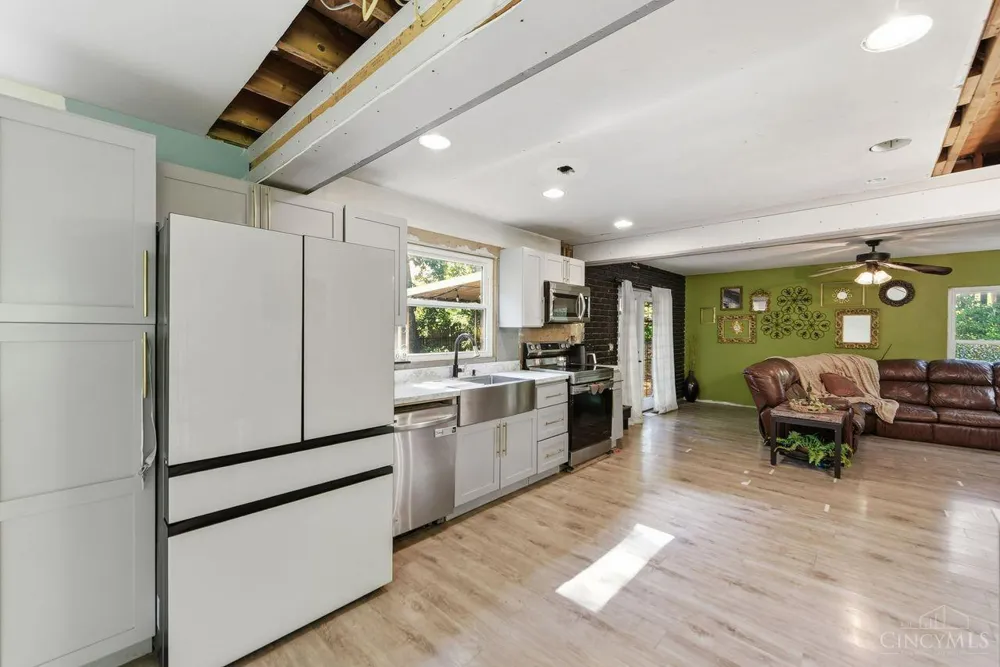 1769 Acreview Drive Springfield, OH 45240