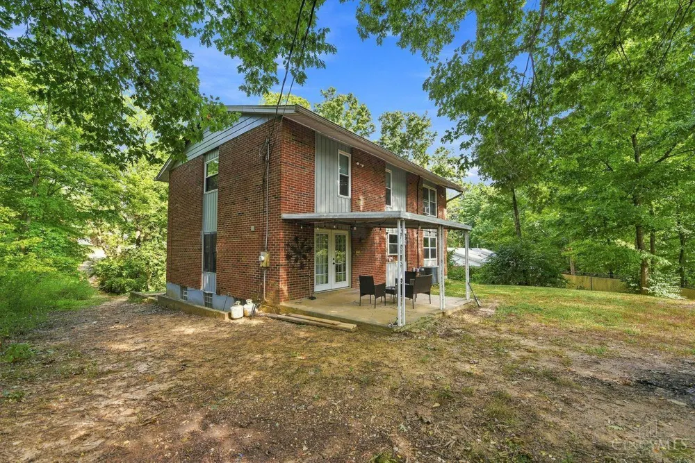 1769 Acreview Drive Springfield, OH 45240
