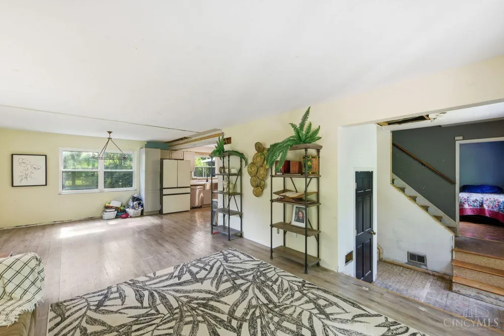 1769 Acreview Drive Springfield, OH 45240