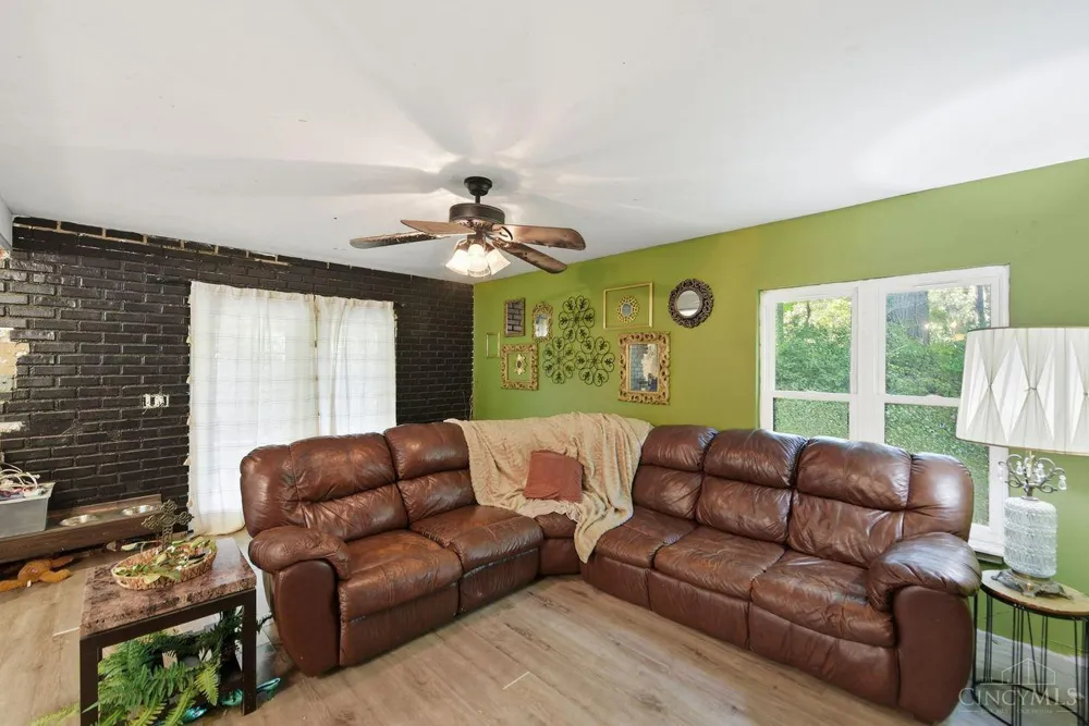 1769 Acreview Drive Springfield, OH 45240