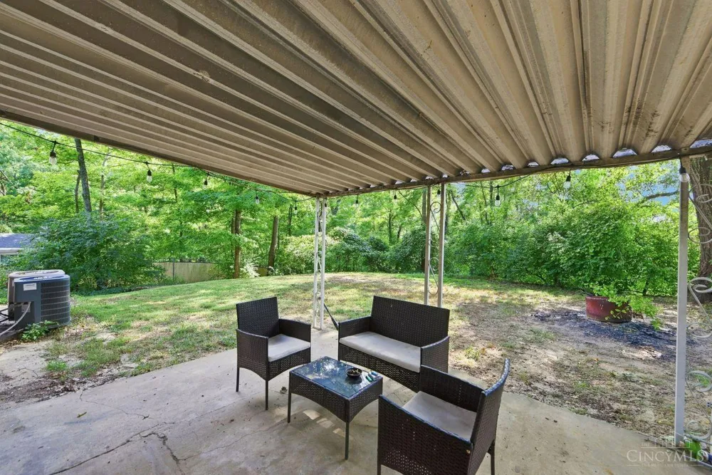 1769 Acreview Drive Springfield, OH 45240