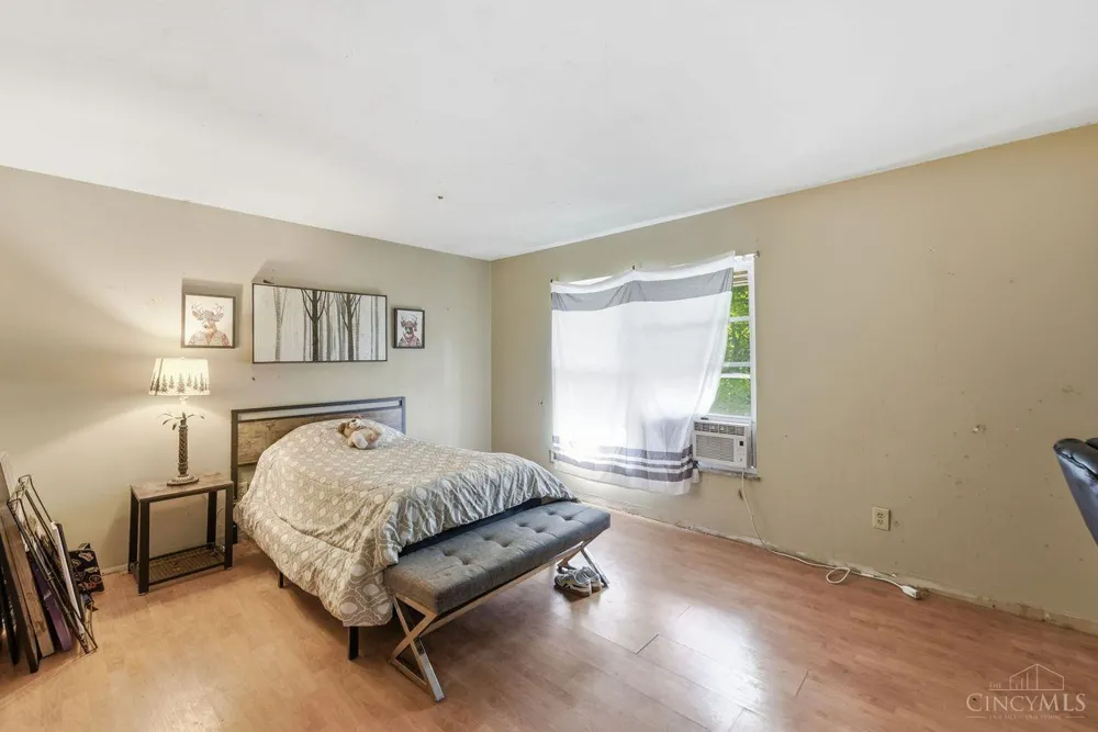 1769 Acreview Drive Springfield, OH 45240