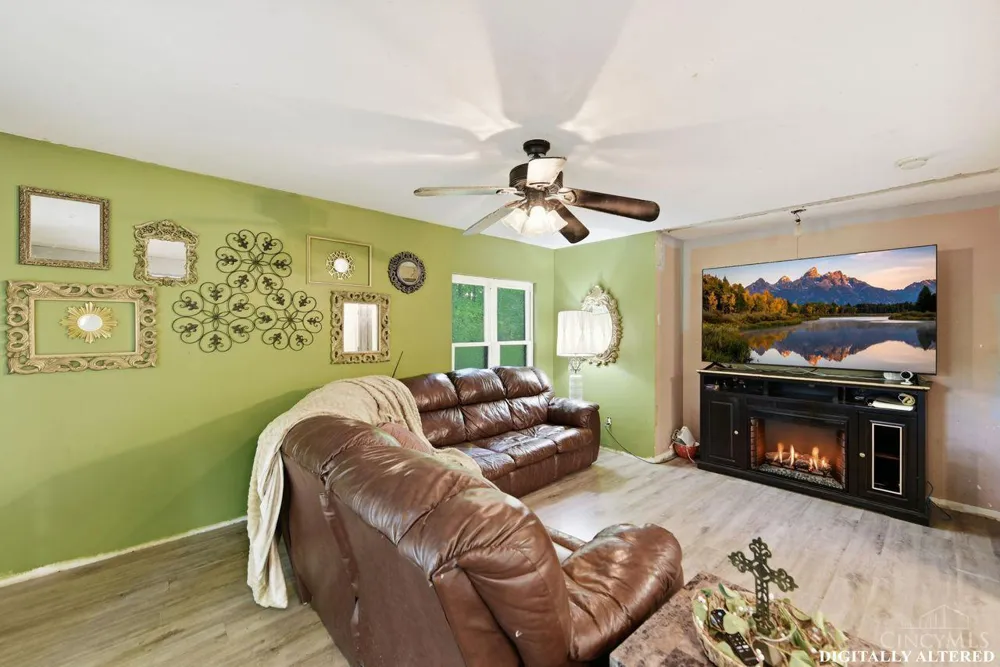 1769 Acreview Drive Springfield, OH 45240