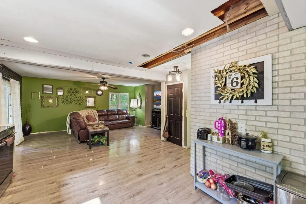 1769 Acreview Drive Springfield, OH 45240