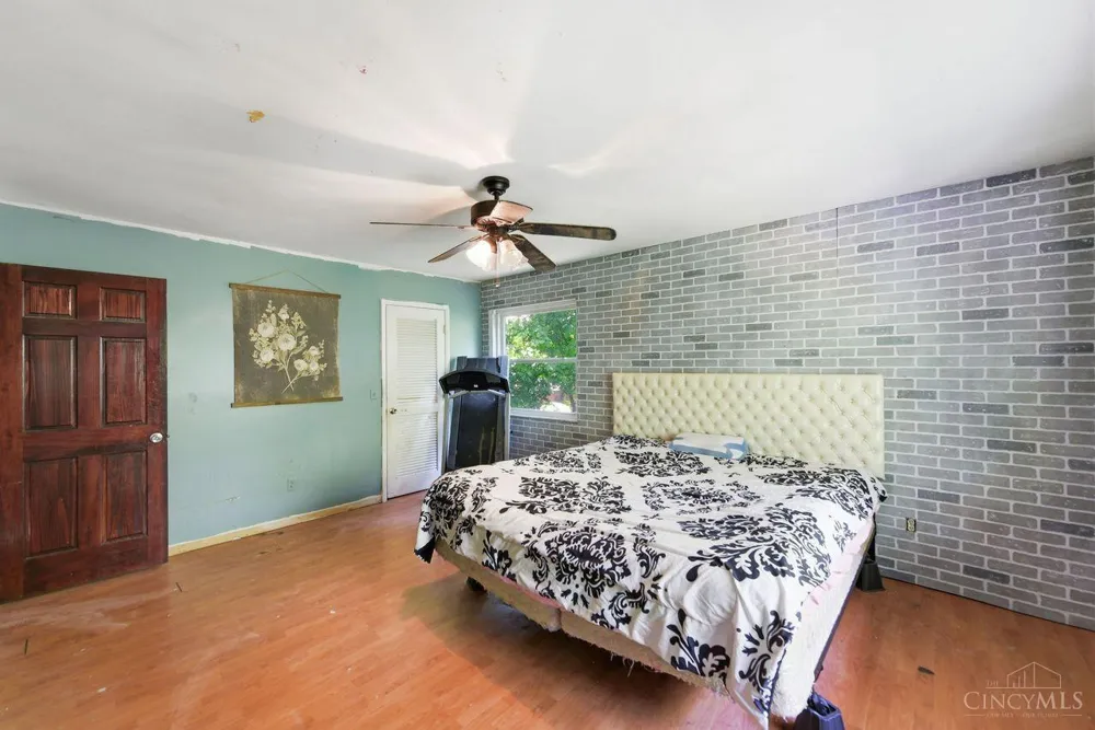1769 Acreview Drive Springfield, OH 45240