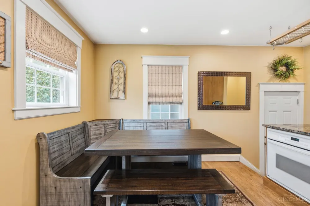 3307 Maplecrest Place Cincinnati, OH 45209