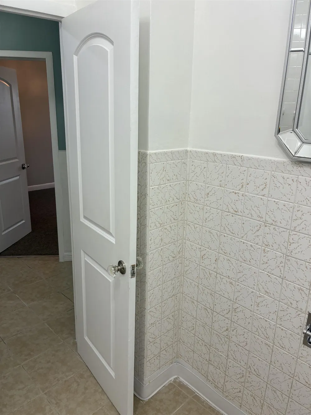 155 WEST 9TH ST Bayonne, NJ 07002