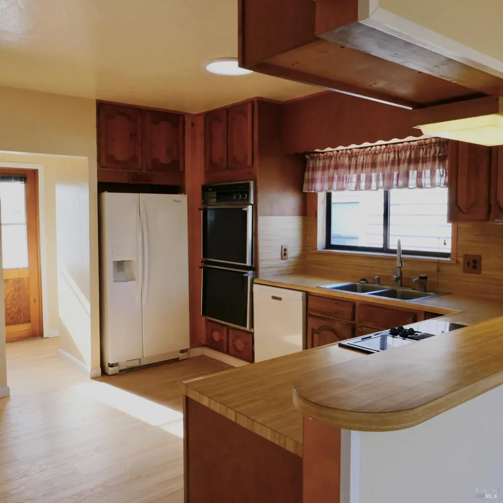 127 Harrison Street Fort Bragg, CA 95437