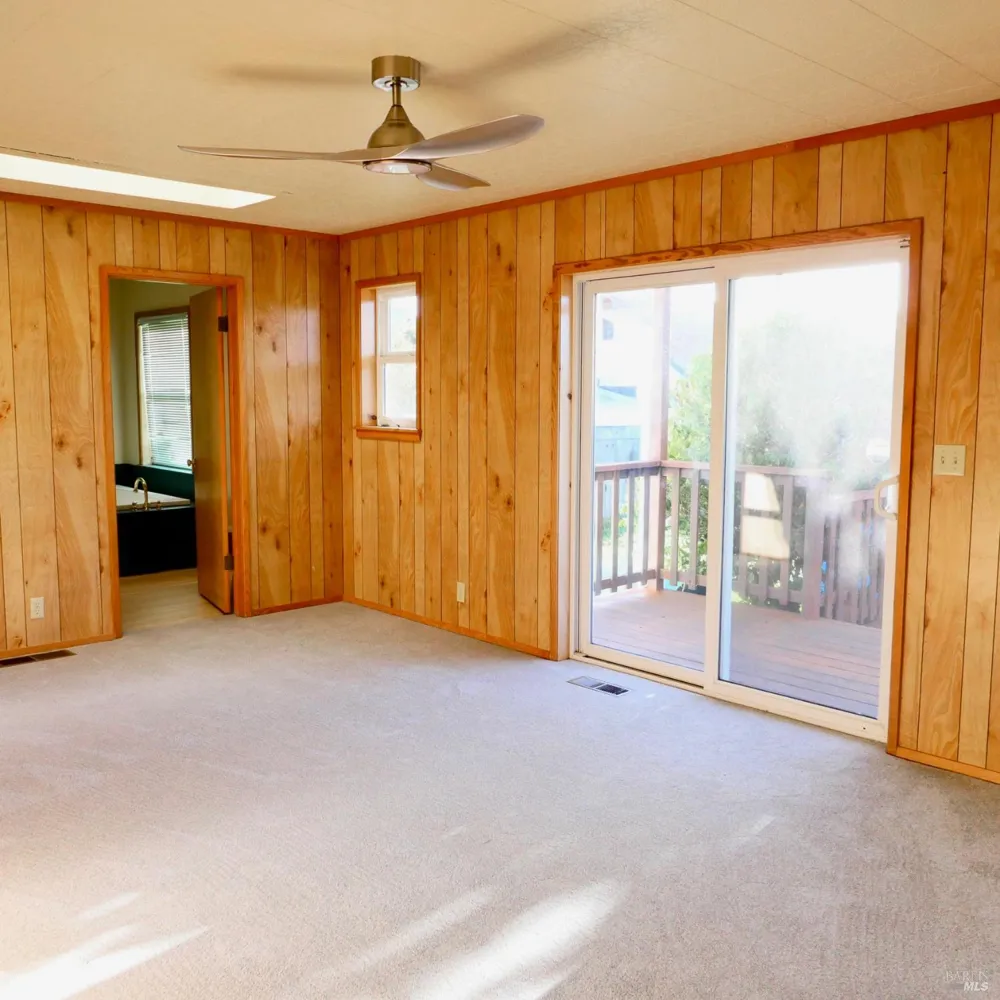 127 Harrison Street Fort Bragg, CA 95437