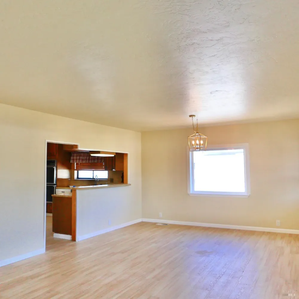 127 Harrison Street Fort Bragg, CA 95437