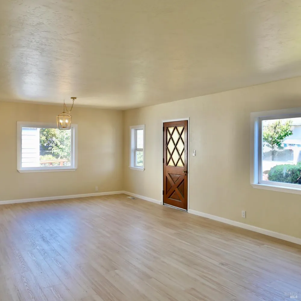 127 Harrison Street Fort Bragg, CA 95437