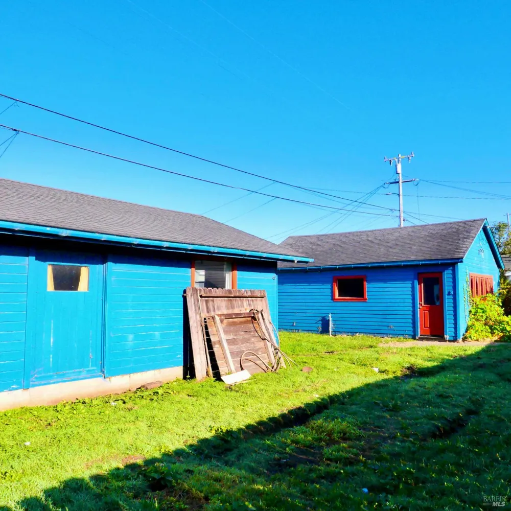 127 Harrison Street Fort Bragg, CA 95437