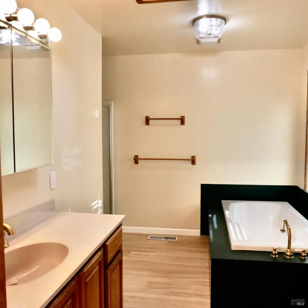 127 Harrison Street Fort Bragg, CA 95437