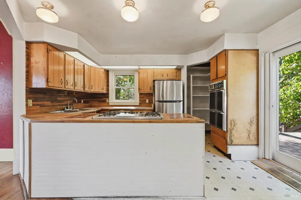 1901 York Street Napa, CA 94559