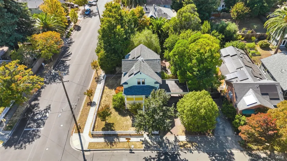 1901 York Street Napa, CA 94559