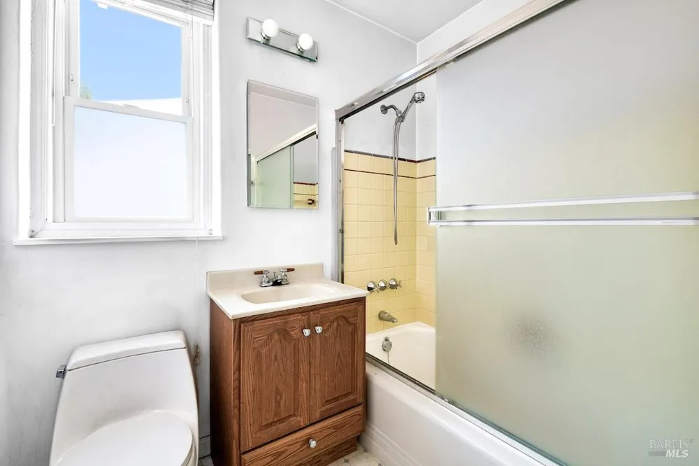 25 Redding Way San Rafael, CA 94901