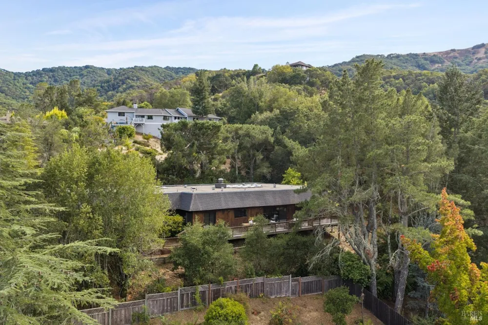 6 Thunderbird Drive Novato, CA 94949