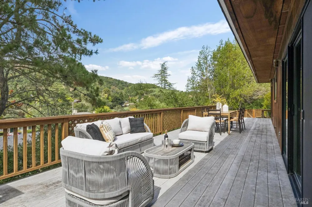 6 Thunderbird Drive Novato, CA 94949