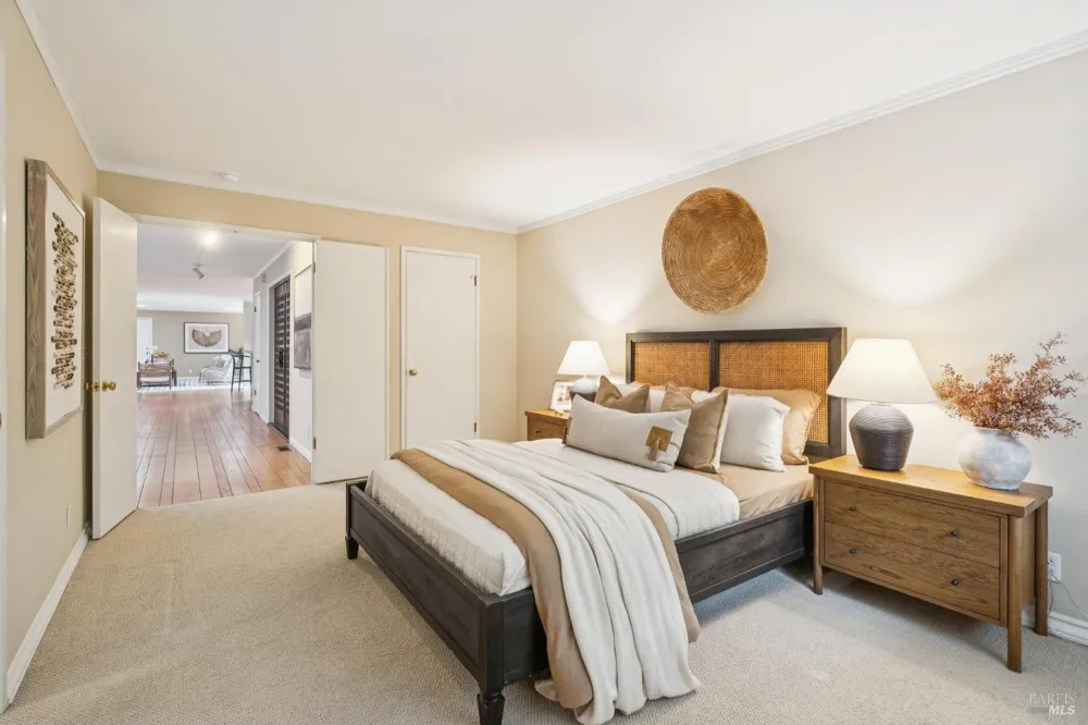 6 Thunderbird Drive Novato, CA 94949