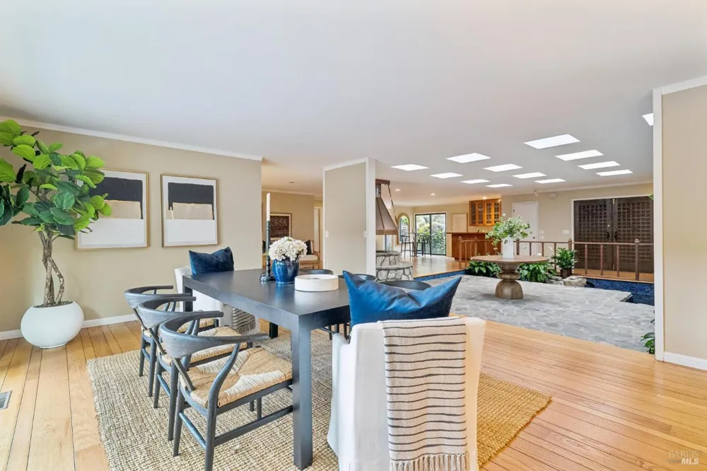 6 Thunderbird Drive Novato, CA 94949