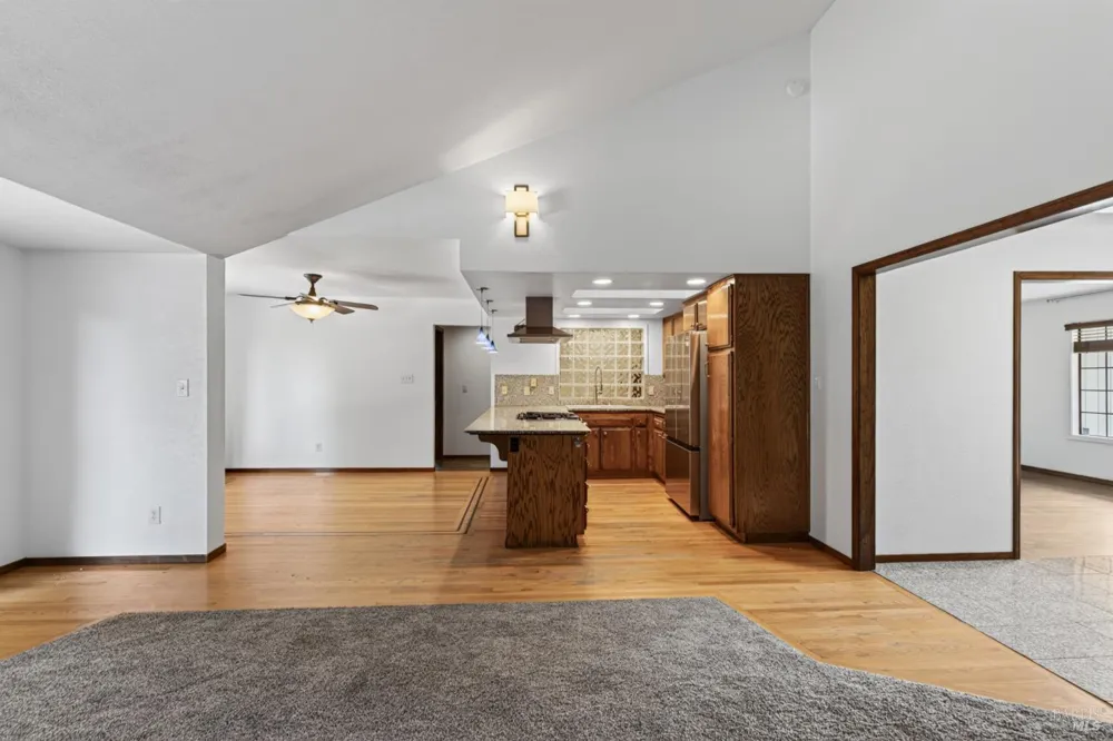 4323 Princeton Way Santa Rosa, CA 95405