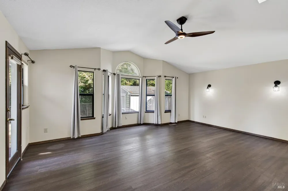 4323 Princeton Way Santa Rosa, CA 95405