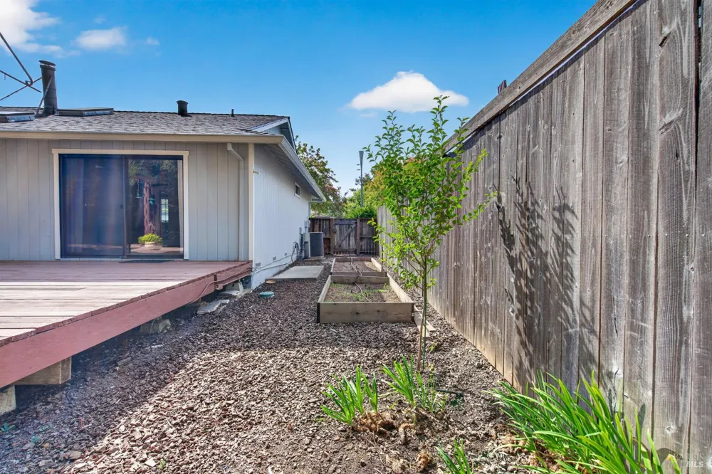 4323 Princeton Way Santa Rosa, CA 95405