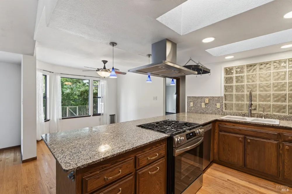 4323 Princeton Way Santa Rosa, CA 95405