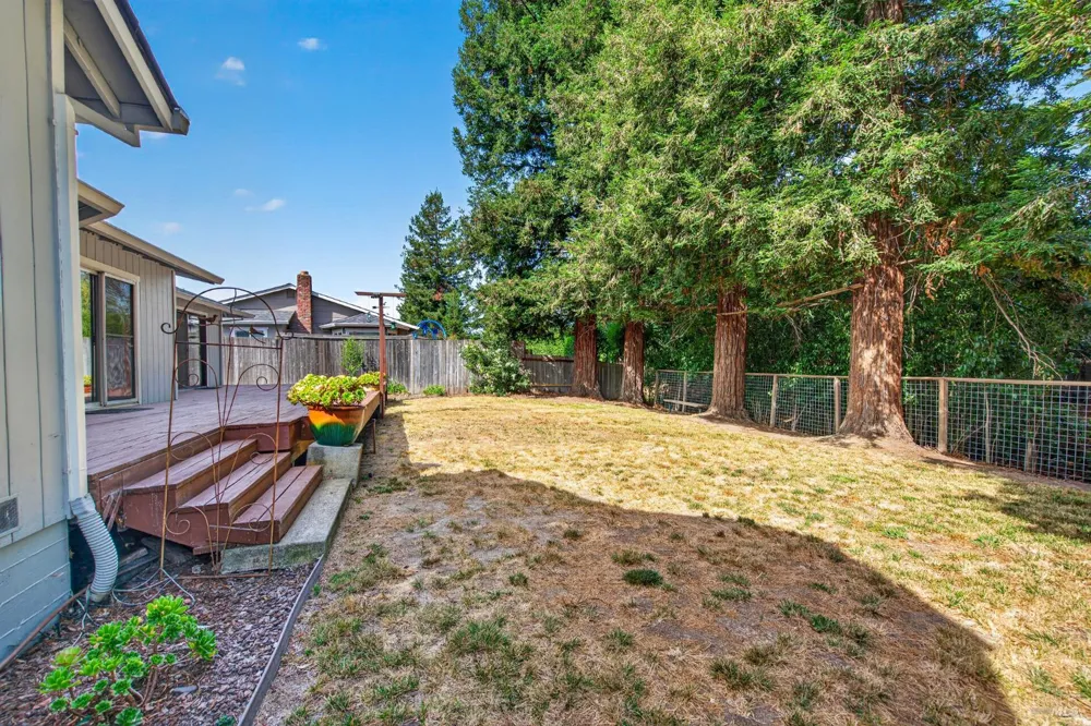 4323 Princeton Way Santa Rosa, CA 95405